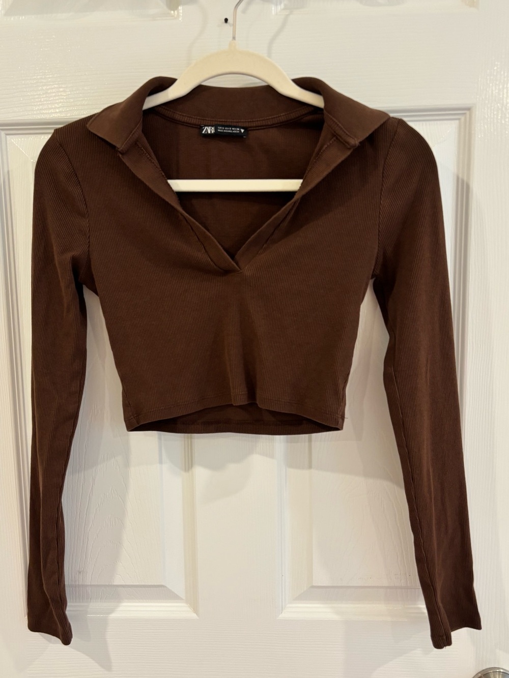 Zara Cropped Collared Long Sleeve Tee Small